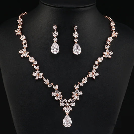 2023 New Design Luxury Crystal Zircon Women Wedding Jewelry Set With Water Drop Iced Out Pendant Necklace Earrings